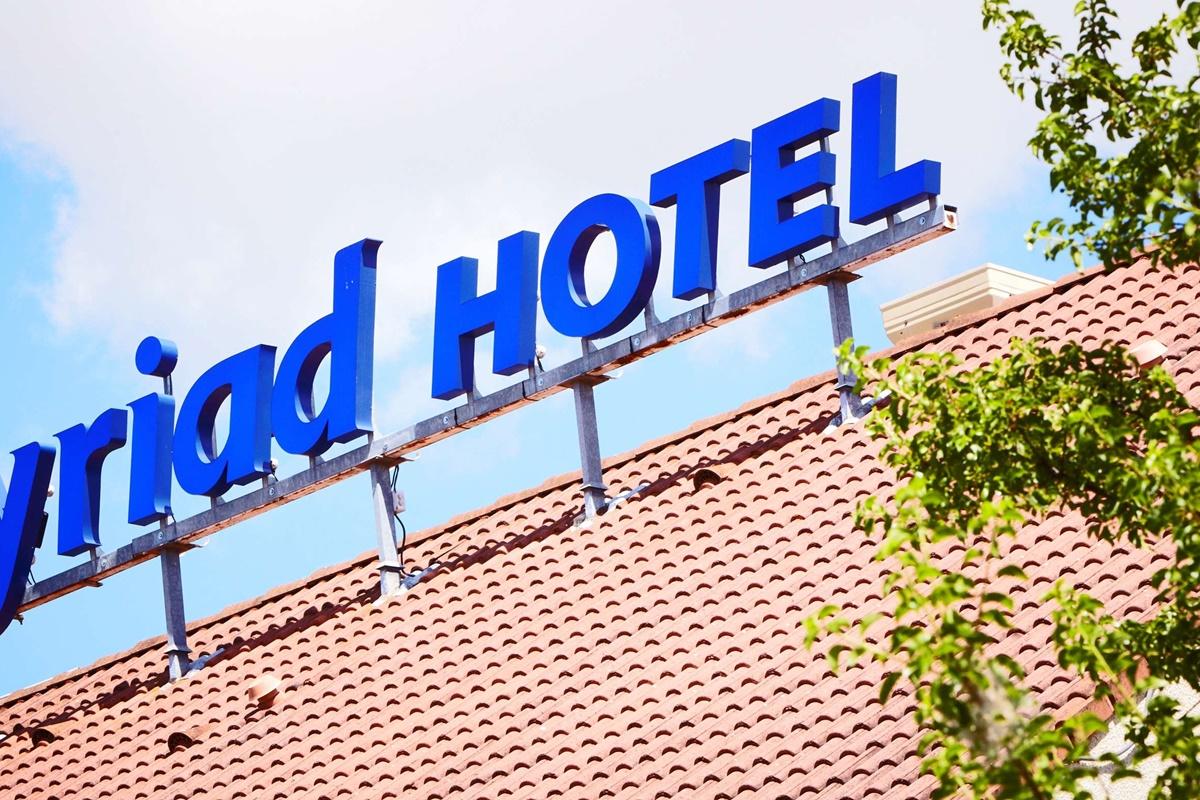 Kyriad Sadurengas Hotel Tanah Grogot Buitenkant foto